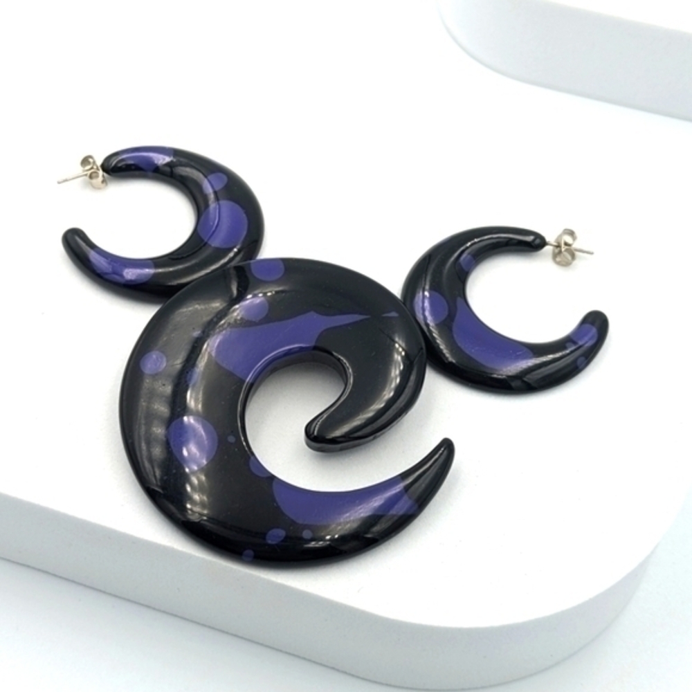 Vintage retro black and purple brooch pin and earring set